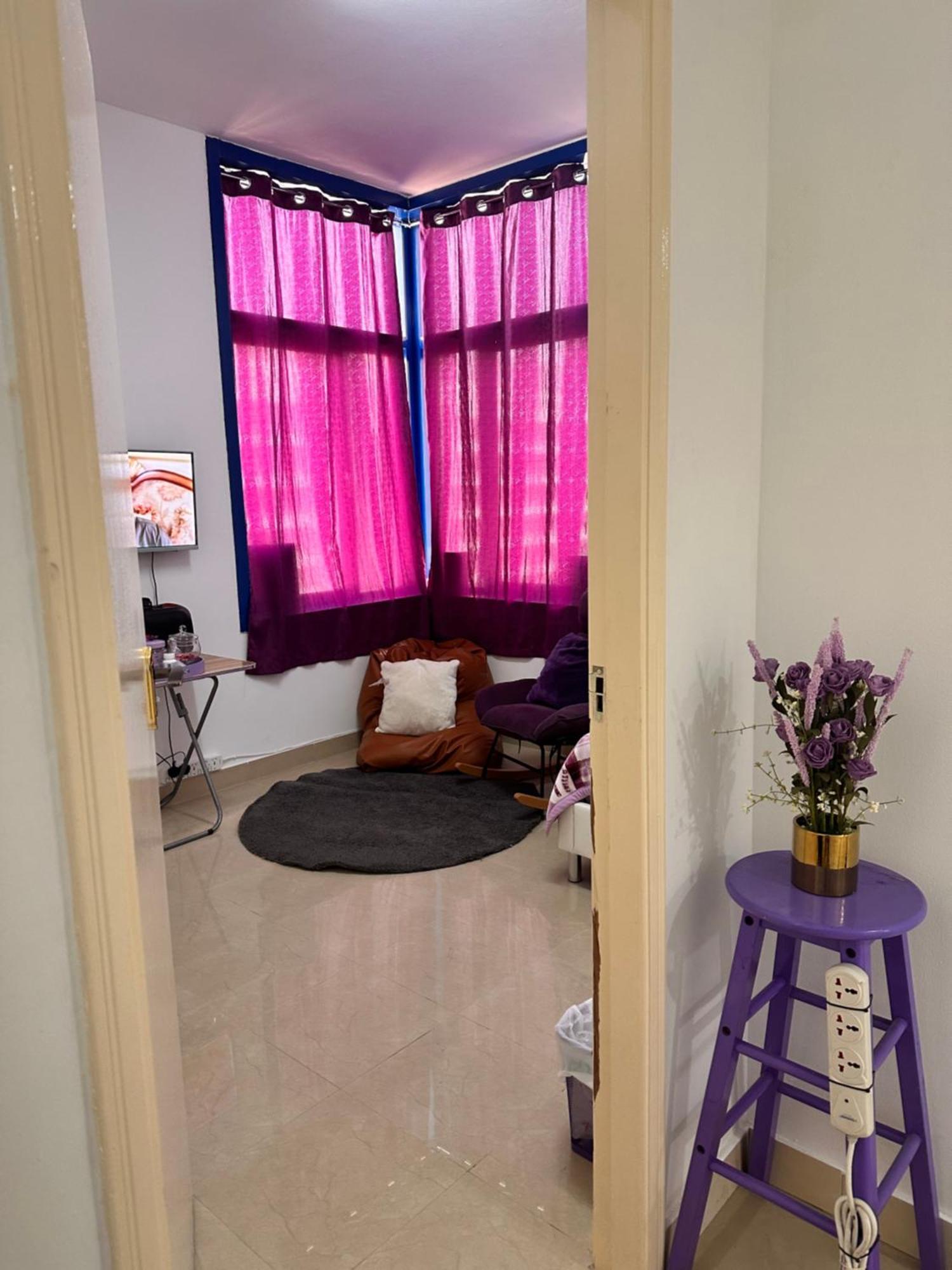 The Purple Place Apartment Abu Dhabi Ngoại thất bức ảnh
