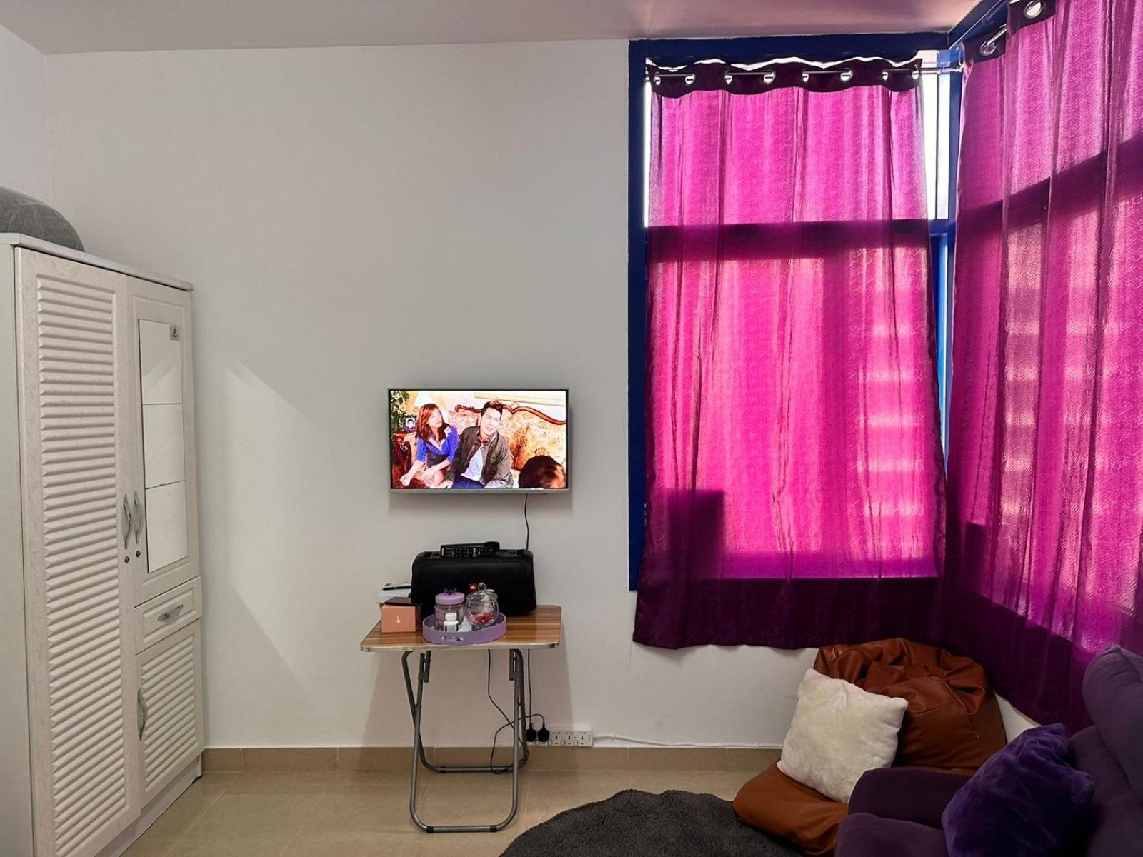 The Purple Place Apartment Abu Dhabi Ngoại thất bức ảnh