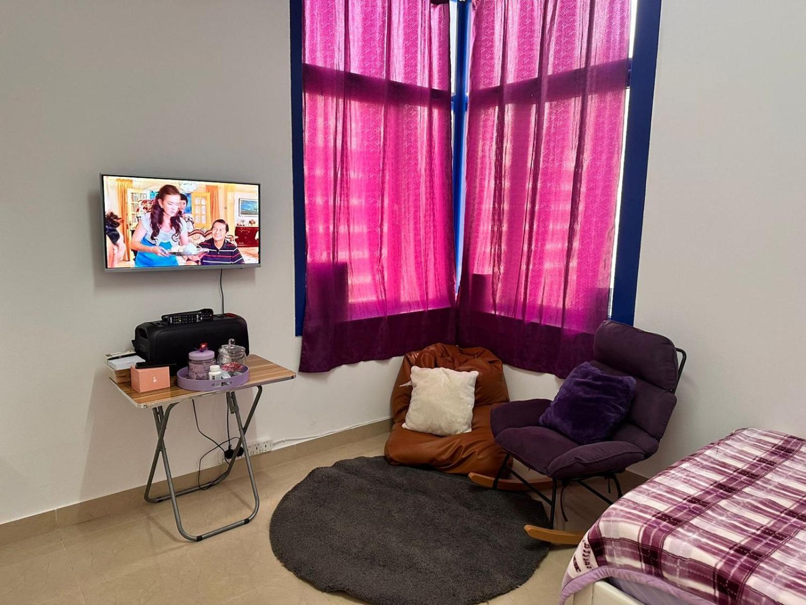 The Purple Place Apartment Abu Dhabi Ngoại thất bức ảnh